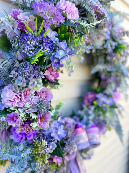 Close up of The Ambleside wreath showing hydrangeas and fern detail